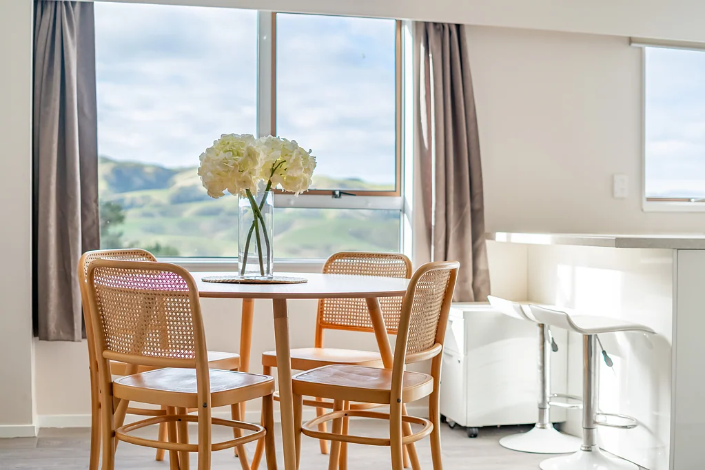 Plimmerton 1房  Jump In – Plimmerton for Under $500K!