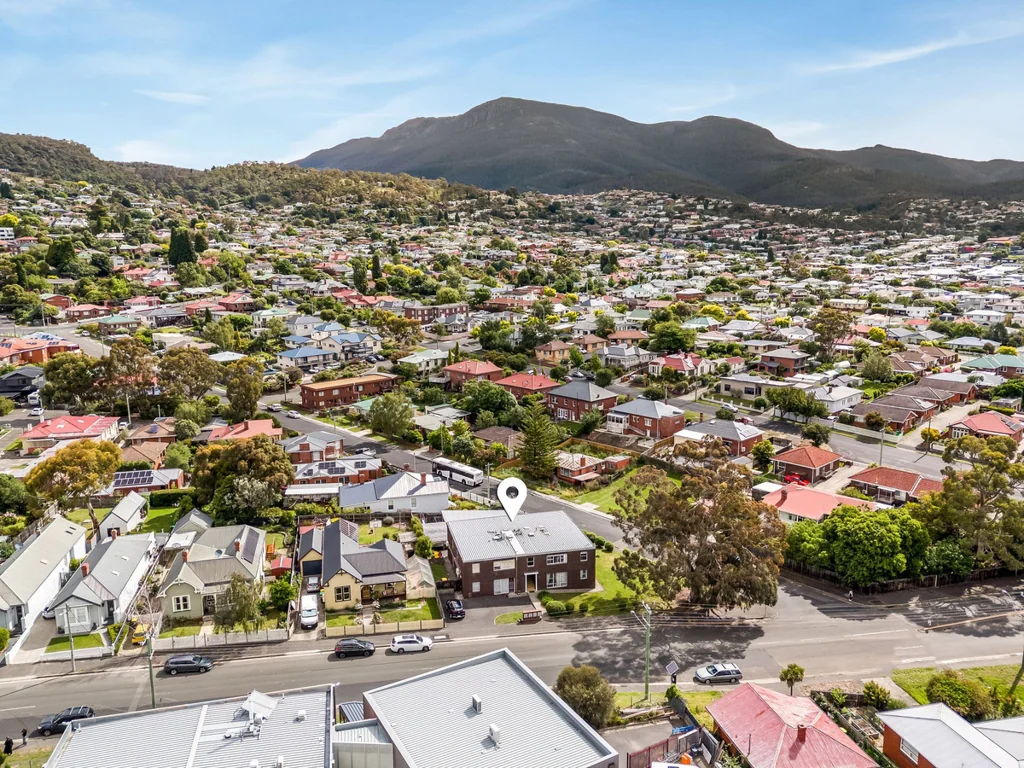 4/82 Clare Street, New Town, TAS 7008