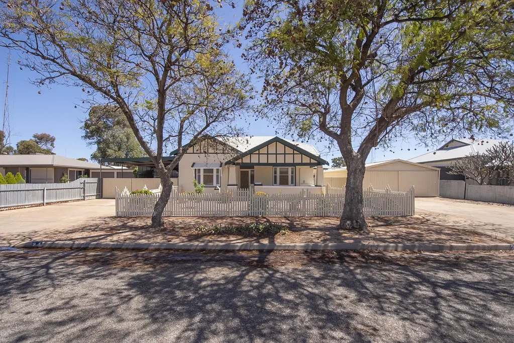 24 Howe St, Port Pirie, SA 5540