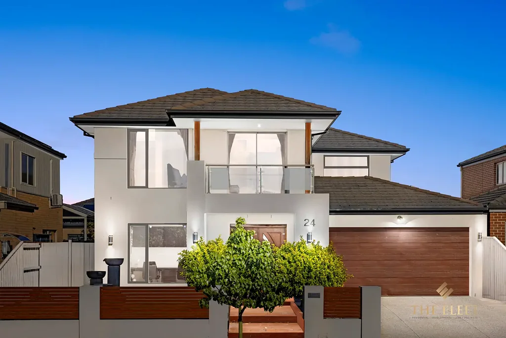 Point Cook 5कमरा Exceptional NORTH FACING Family Living in Featherbrook Estate - 24 Fireside Avenue, Point Cook