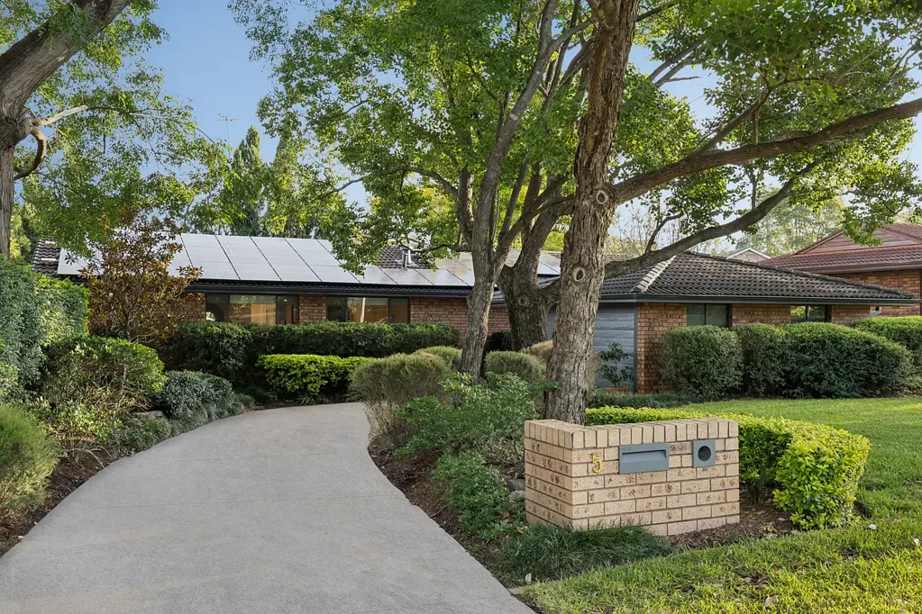 5 Manuka Avenue, Baulkham Hills, NSW 2153