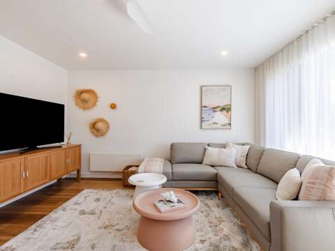 Merimbula 2 Bedroom Elegant and Effortless Living
