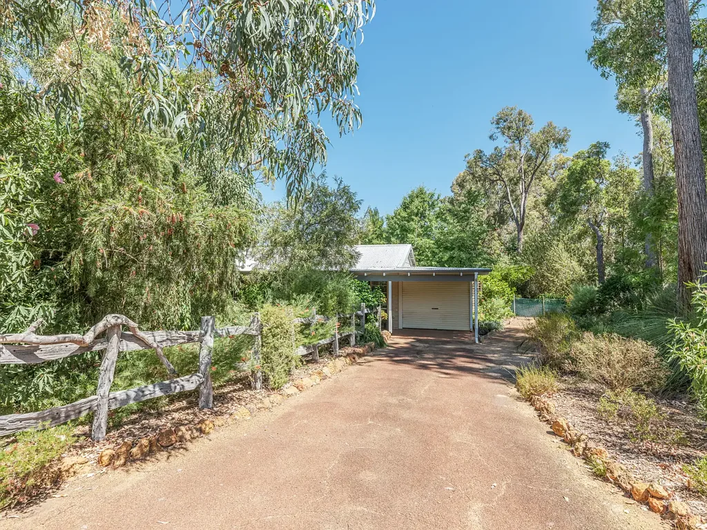 7 Bowen Place, Stoneville, WA 6081