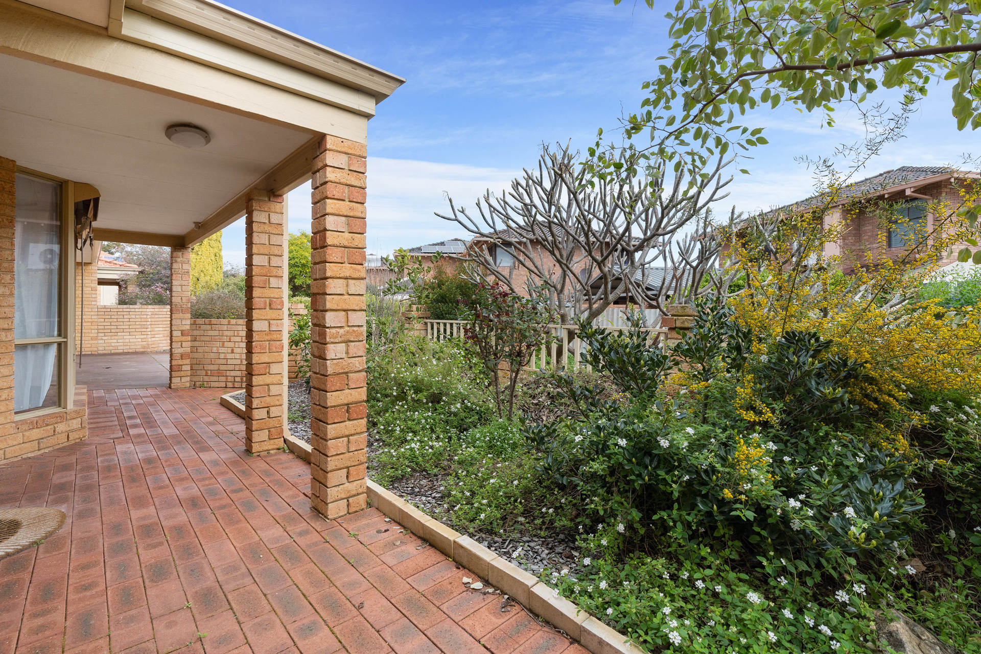 UNIT 2 3 BRIDGES RD, MELVILLE WA 6156, 0 chambres, 0 salles de bain, Unit