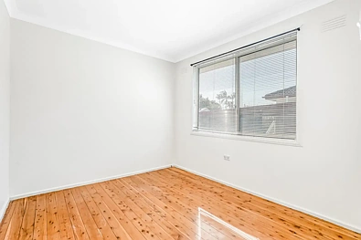 10 Canara Place, Smithfield, NSW 2164, 3 Bedrooms, 1 Bathrooms, House
