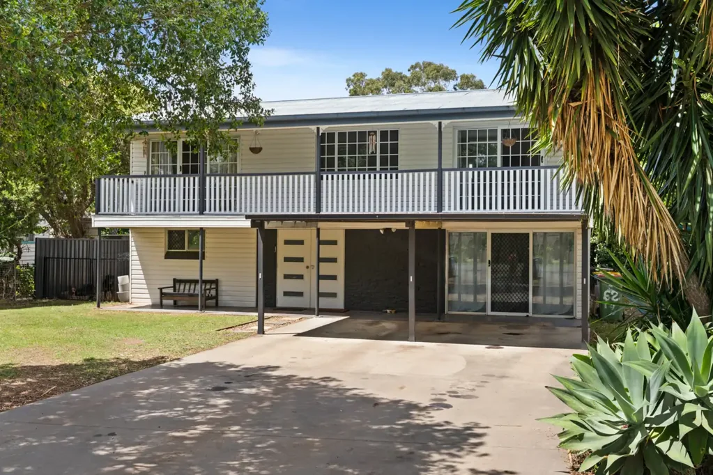 62 Hume Street, Pittsworth, QLD 4356