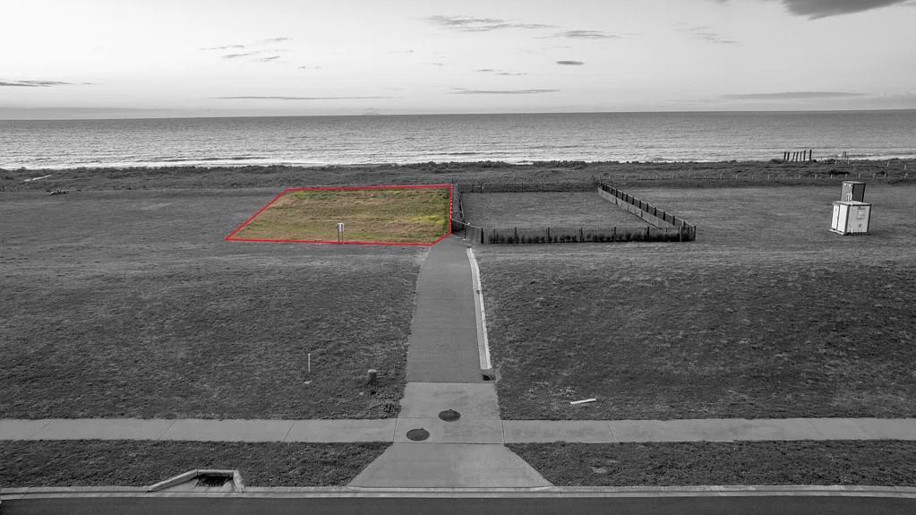 Opotiki Surrounds Absolute Beachfront - Your Slice of Paradise
