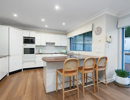 56 Queens Road, Connells Point, NSW 2221, 3房, 2浴, House