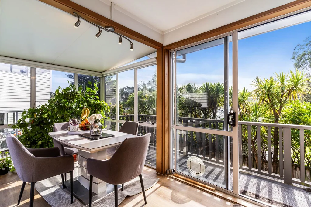Blockhouse Bay 3Habitaciones A Fabulous Opportunity in Blockhouse Bay!