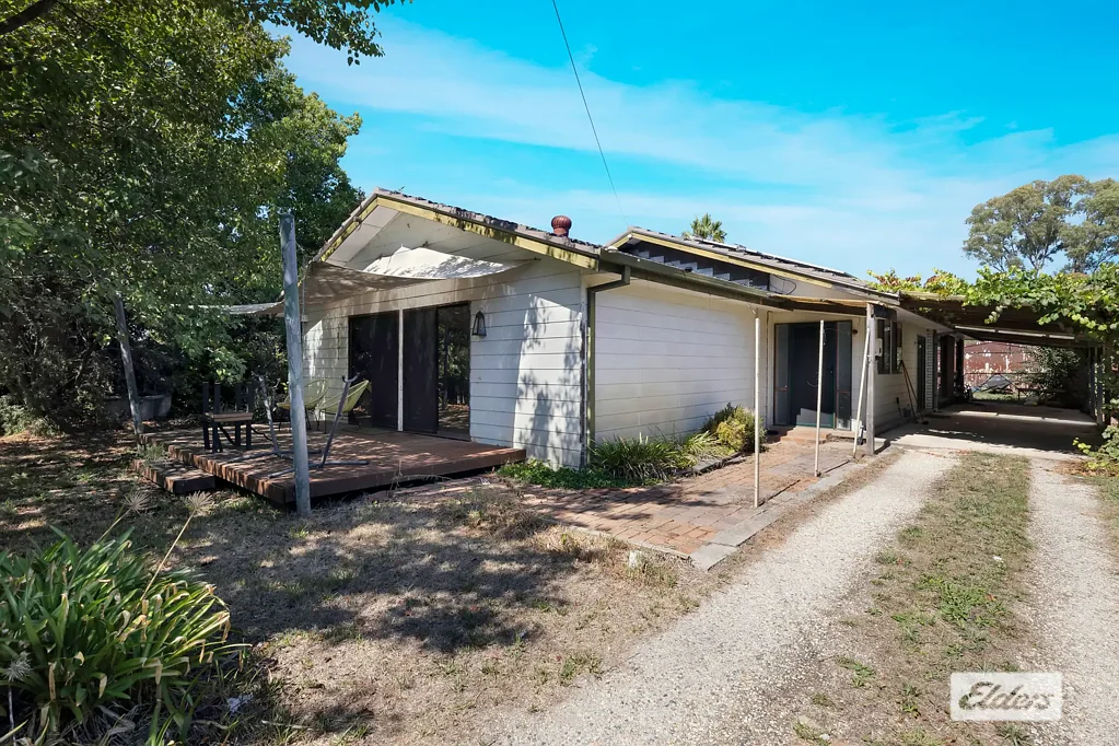 Howlong 3房  Fantastic Location With Potential Plus!