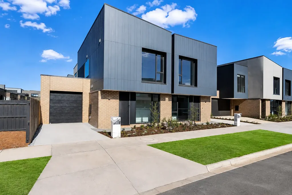 Modern, Low-Maintenance Living in the Heart of Woodlea