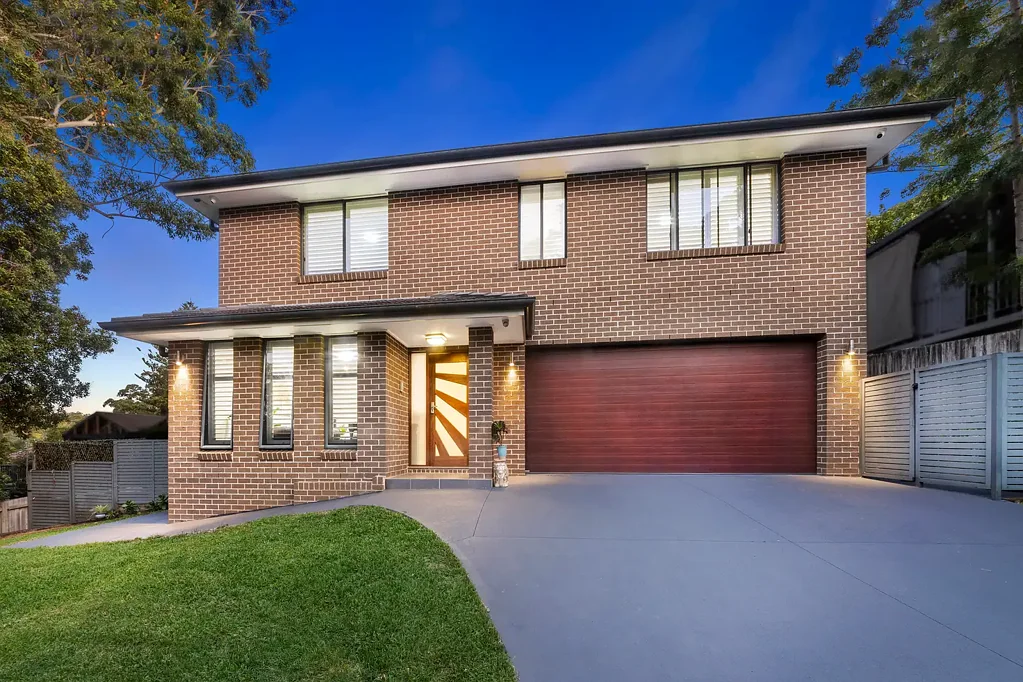 Thornleigh 4Kwarto Flawless and spacious, walk to shops and station