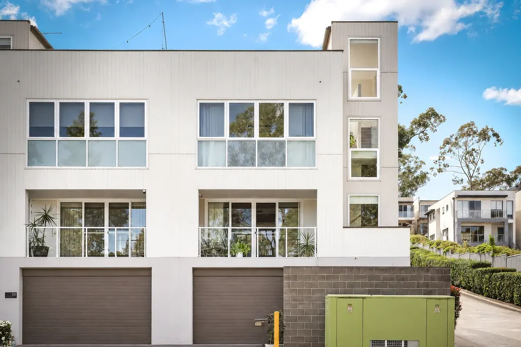 Norwest 3 Bedroom Boutique Three-Level Lifestyle Residence with Commanding Panoramic Views