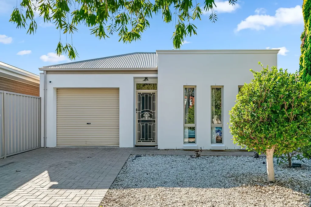 6B Folland Avenue, Northfield, SA 5085