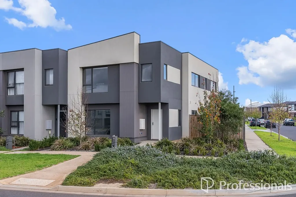 Stylish, Low-Maintenance Living in a Prime Location