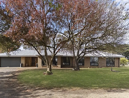 579 Ellerslie-Panmure Road, Framlingham East, VIC 3265, 4 chambres, 2 salles de bain, Lifestyle Property