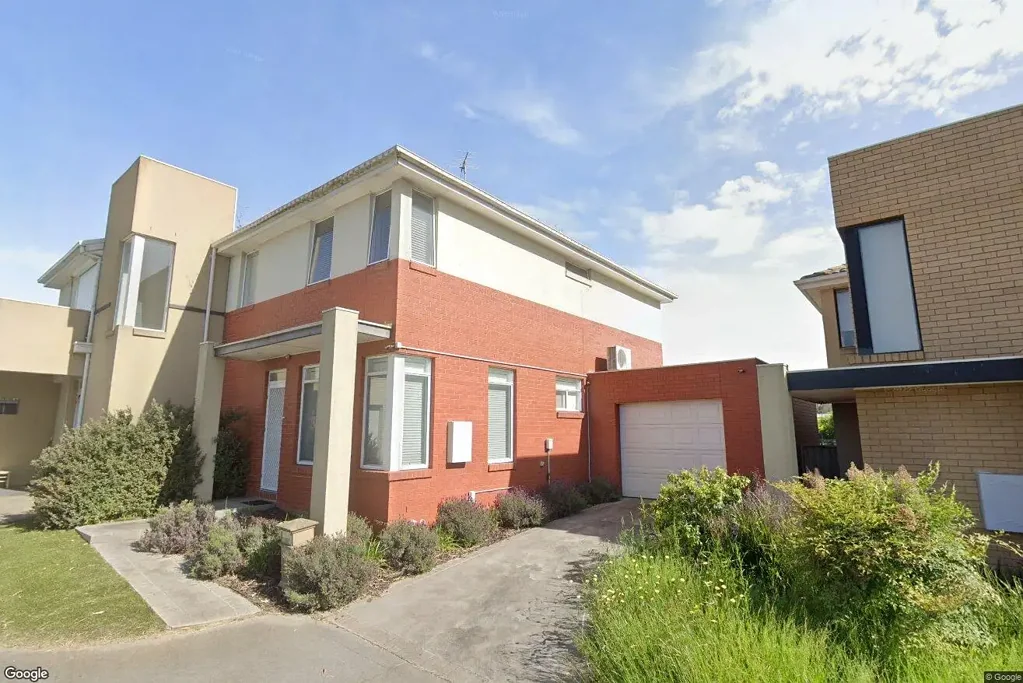 13 Crestview Close, Roxburgh Park, VIC 3064