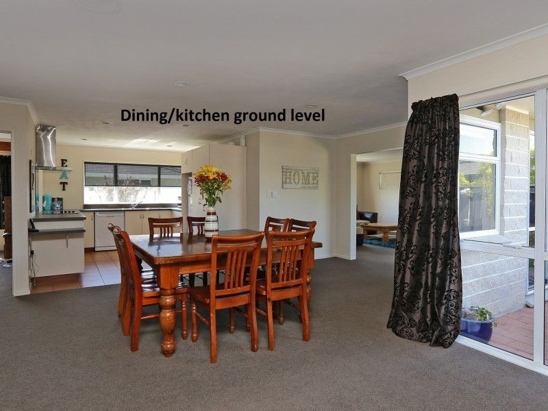 1237 Ada Street, Parkvale, Hastings, 5房, 3浴