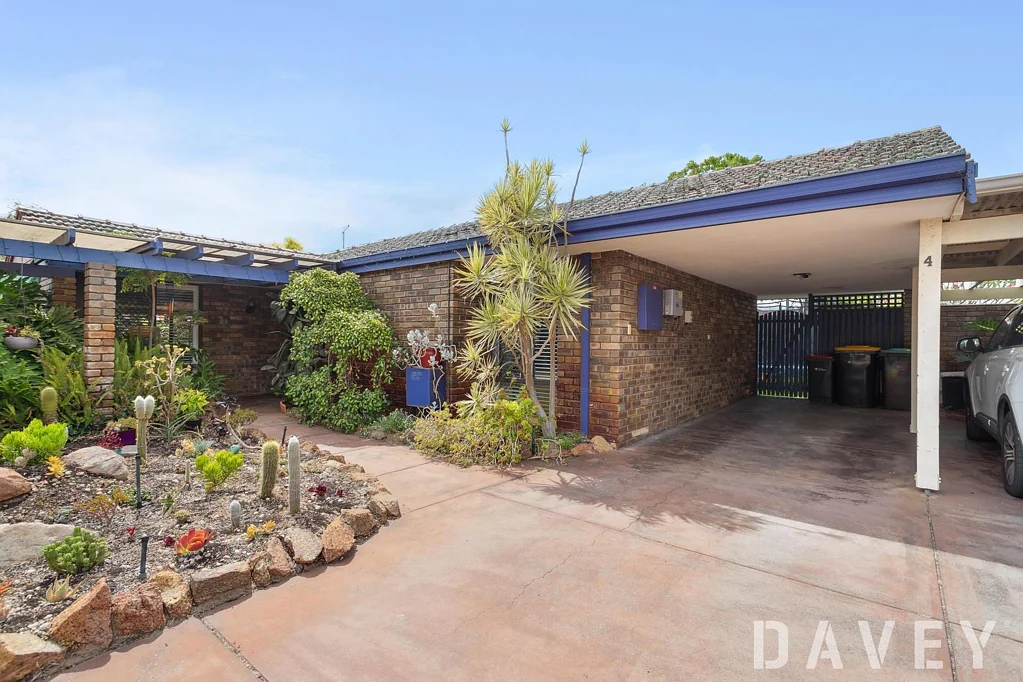 Greenwood 3 Bedroom PRIVATE OASIS