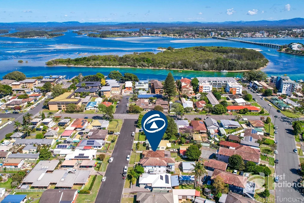 13 Robert Street, Forster, NSW 2428