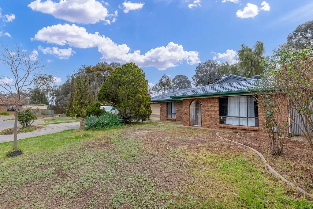 Parafield Gardens 3房  606sqm of Family Freedom & Future Possibility.