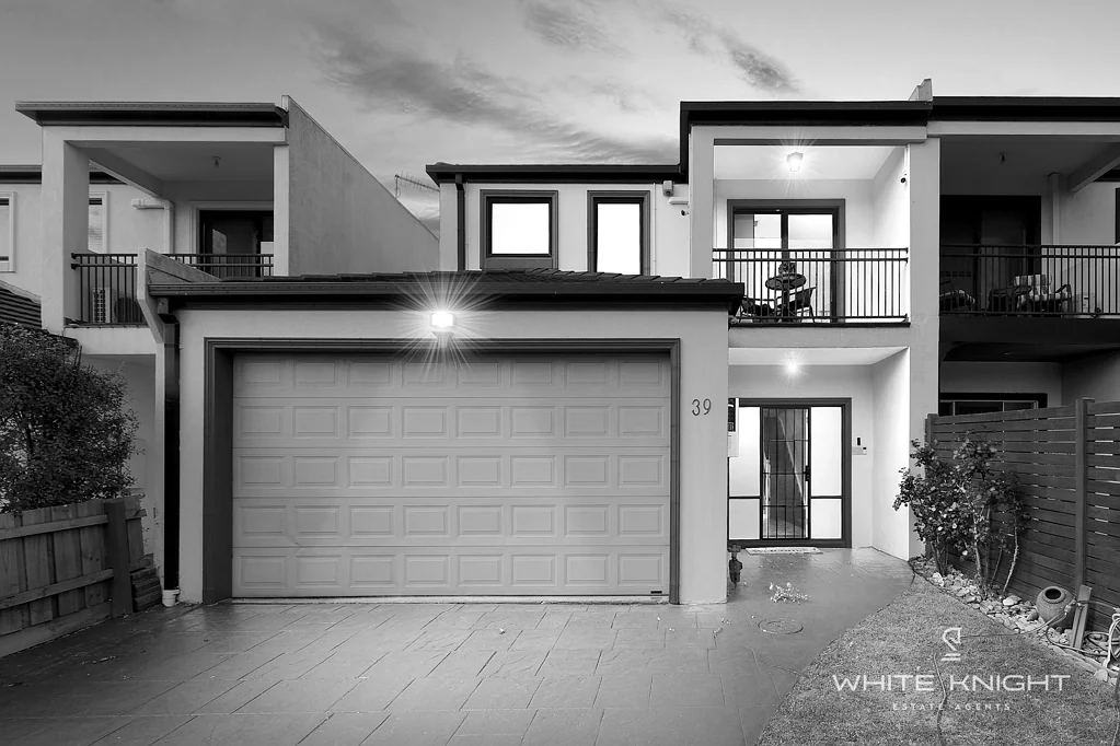 39 Adrienne Close, Keilor Park, VIC 3042