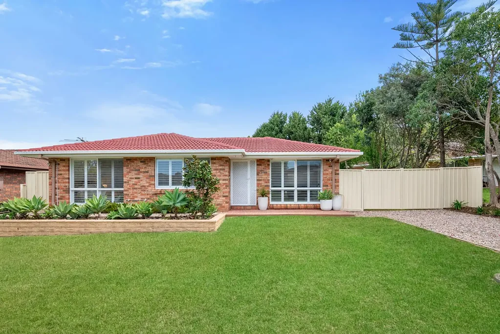 7 Malvolio Street, Rosemeadow, NSW 2560