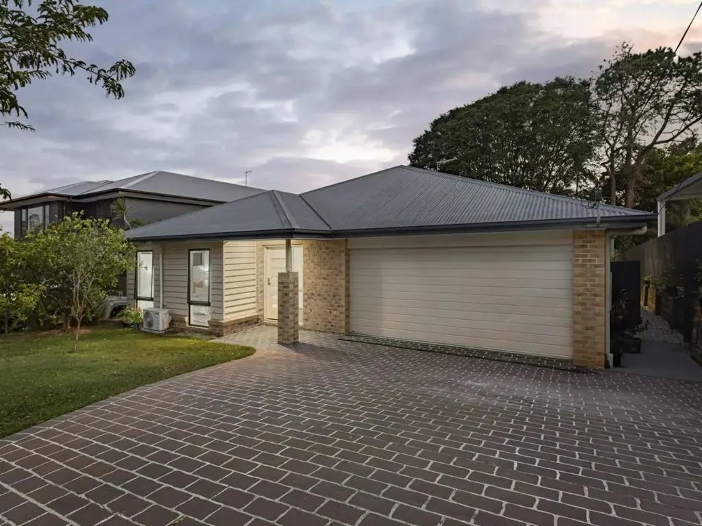 Mount Gravatt East 4ਬੈੱਡਰੂਮ Gorgeous Family Entertainer in Mansfield School Catchment