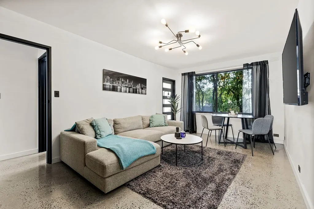 2/19 Belvedere Close, Maribyrnong, VIC 3032