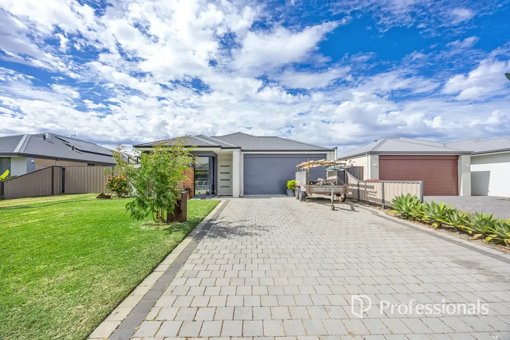 Australind 4房  Fantastic First Home in the Heart of Treendale