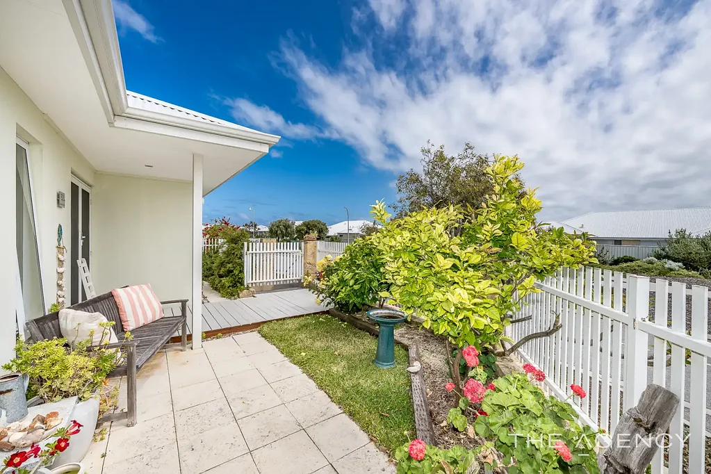 52 Lookout Drive, Yanchep, WA 6035