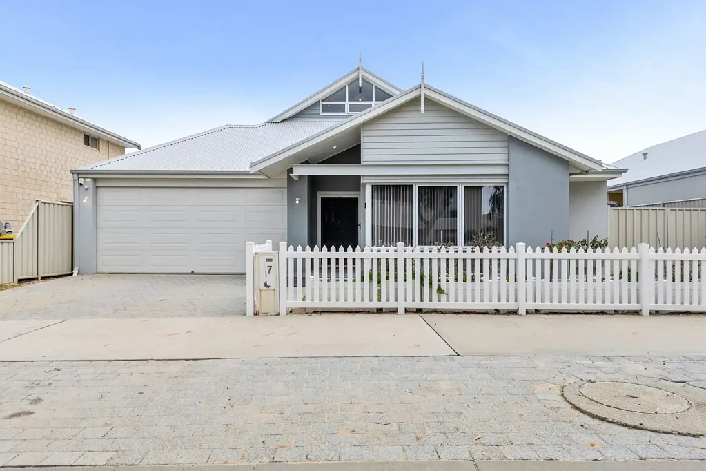 Yanchep 5침실 Metres to the beach- Size, Space & Seabreeze
