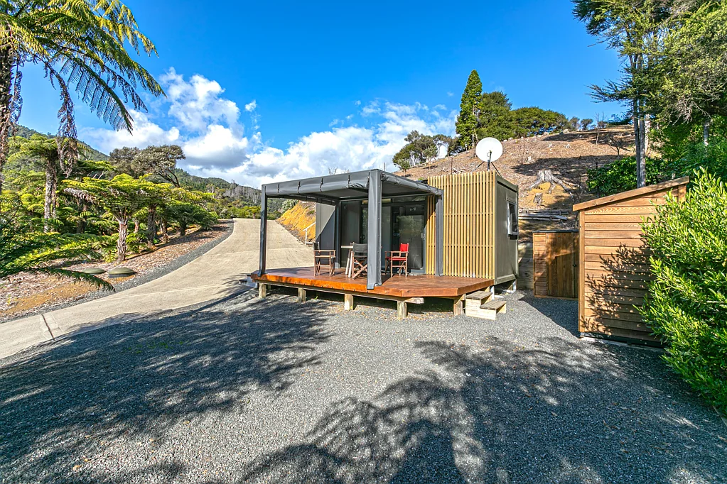 Coromandel ADD YOUR TOUCH