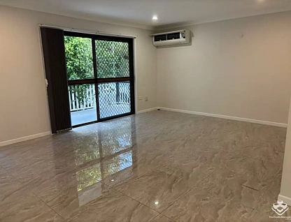 51 Bedivere Street, Carindale, QLD 4152, 3 Kuwarto, 1 Banyo, House