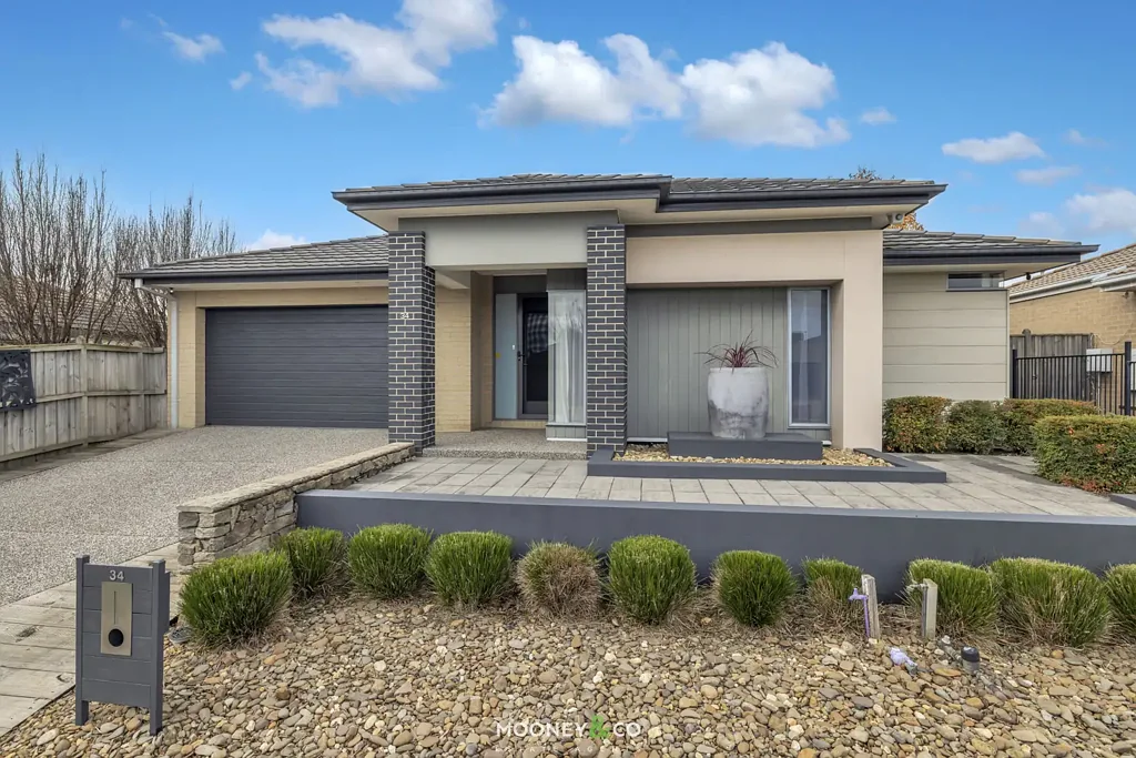Cranbourne West 4Habitaciones A Home That Grows With Your Family