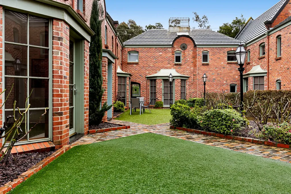 Golden Point 2房  Low-Maintenance Living in the Heart of Golden Point