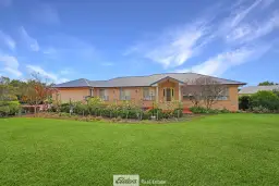 7 Bella Vista Drive, Lake Wyangan