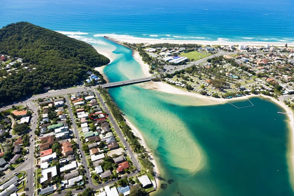 Tallebudgera Creek in your front yard