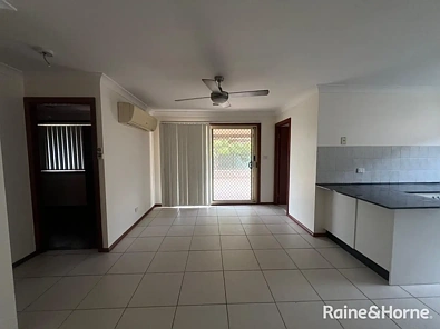19 Webb Place, Minto, NSW 2566, 4 slaapkamers, 2 badkamers, House