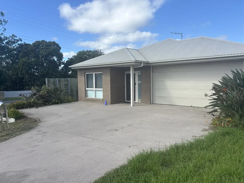 239 Edwards, Flinders View, QLD 4305