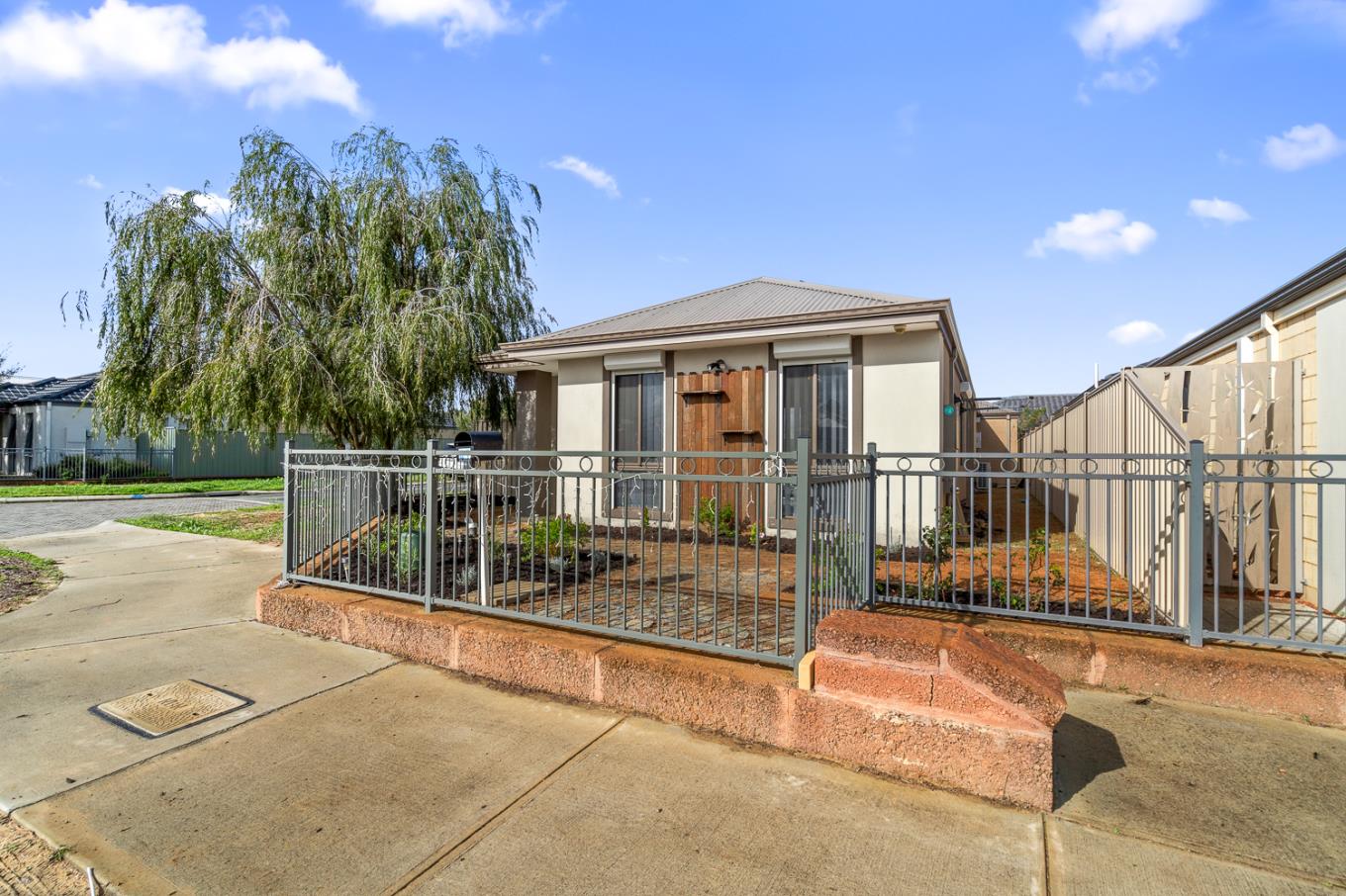 47 CILANTRO PWY, SEVILLE GROVE WA 6112, 0 침실, 0 욕실, House