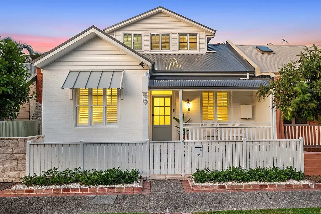 Merewether 4Moenga Put simply, a masterclass in design and style