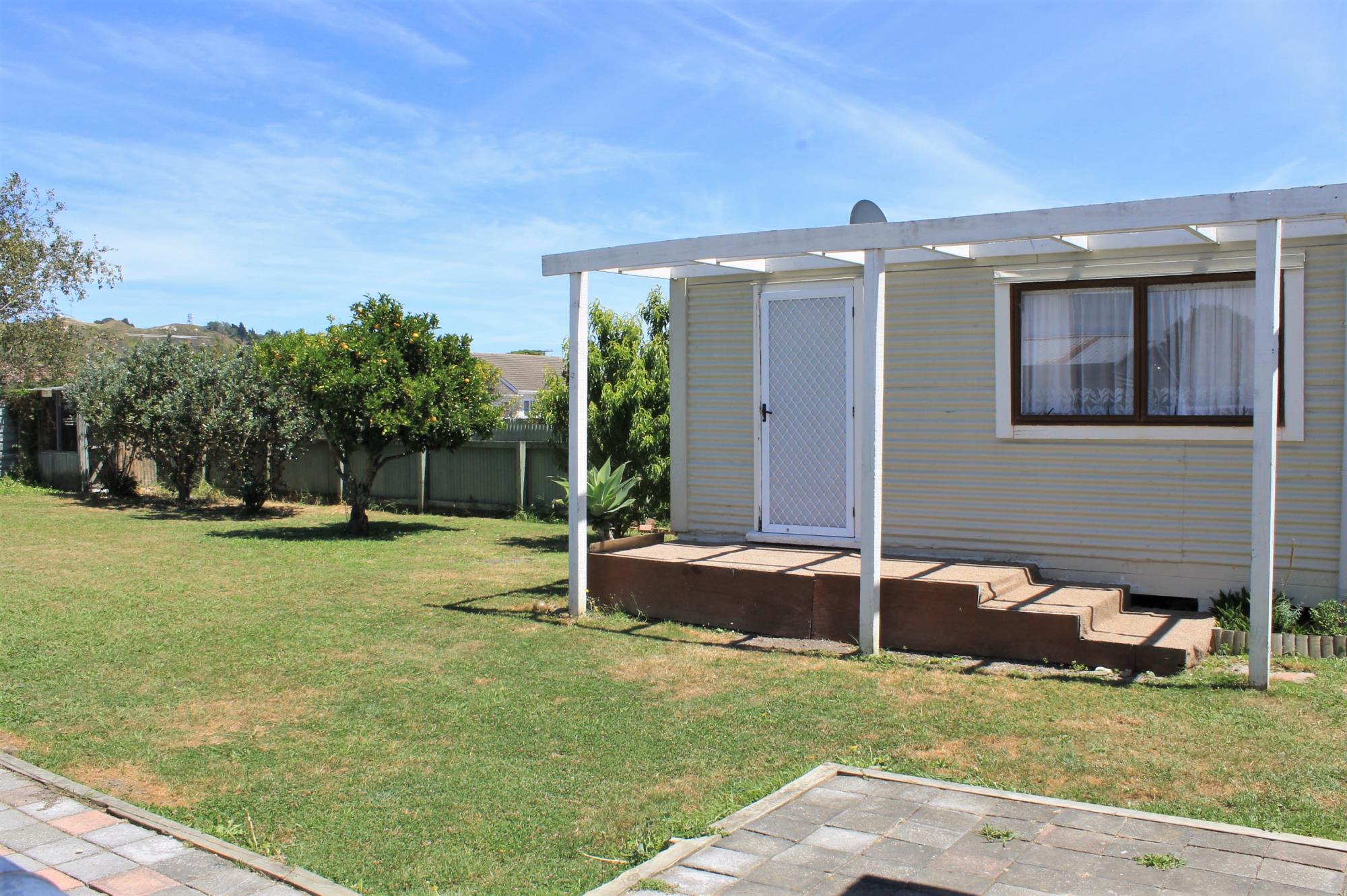 27 Kara Street, Outer Kaiti, Gisborne, 4 રૂમ, 0 બાથરૂમ