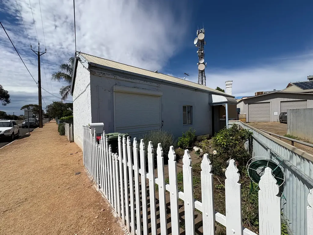 Comfort & Convenience in the Heart of Balaklava
