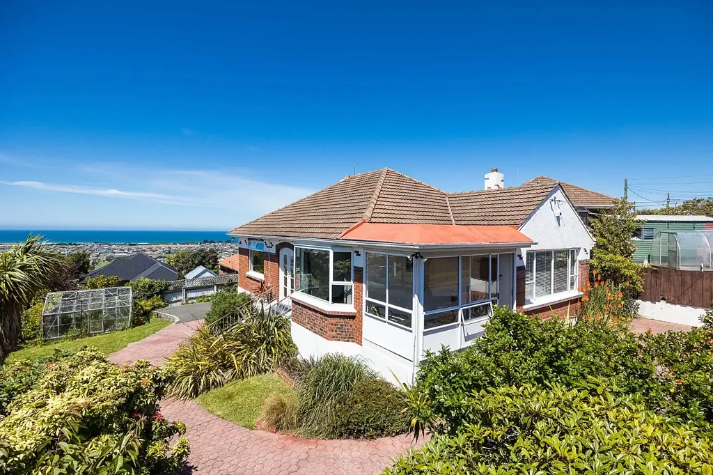 3 Bedrooms in Maryhill