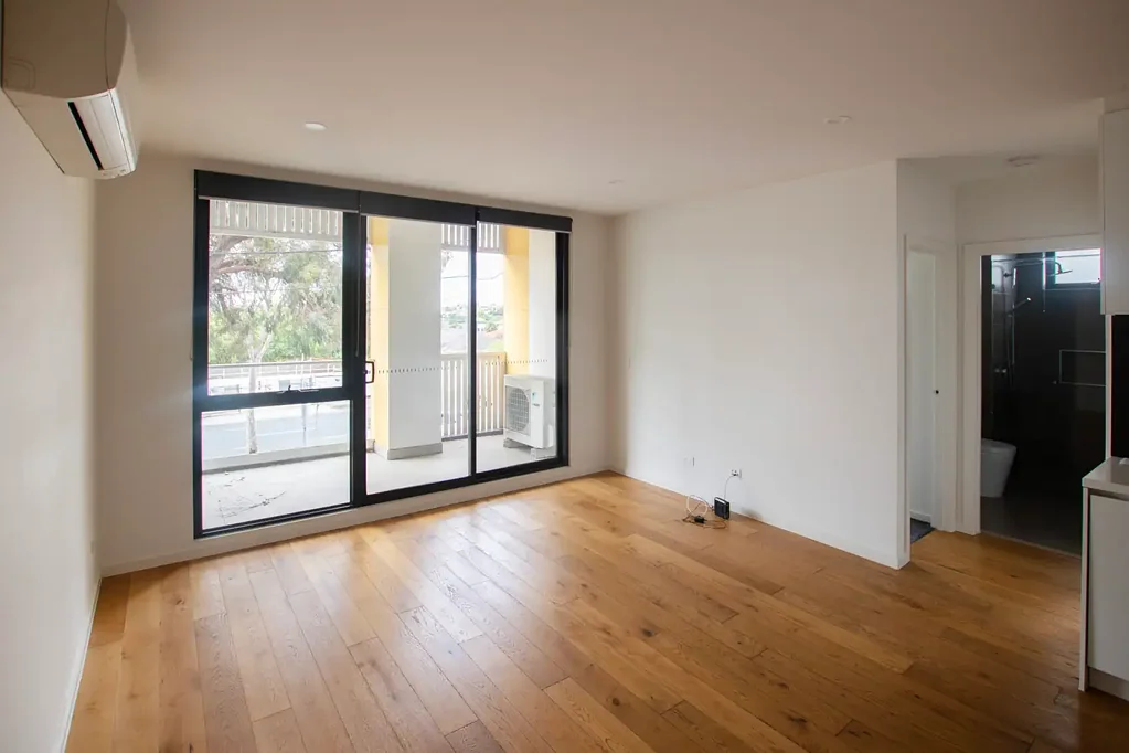 MODERN APARTMENT