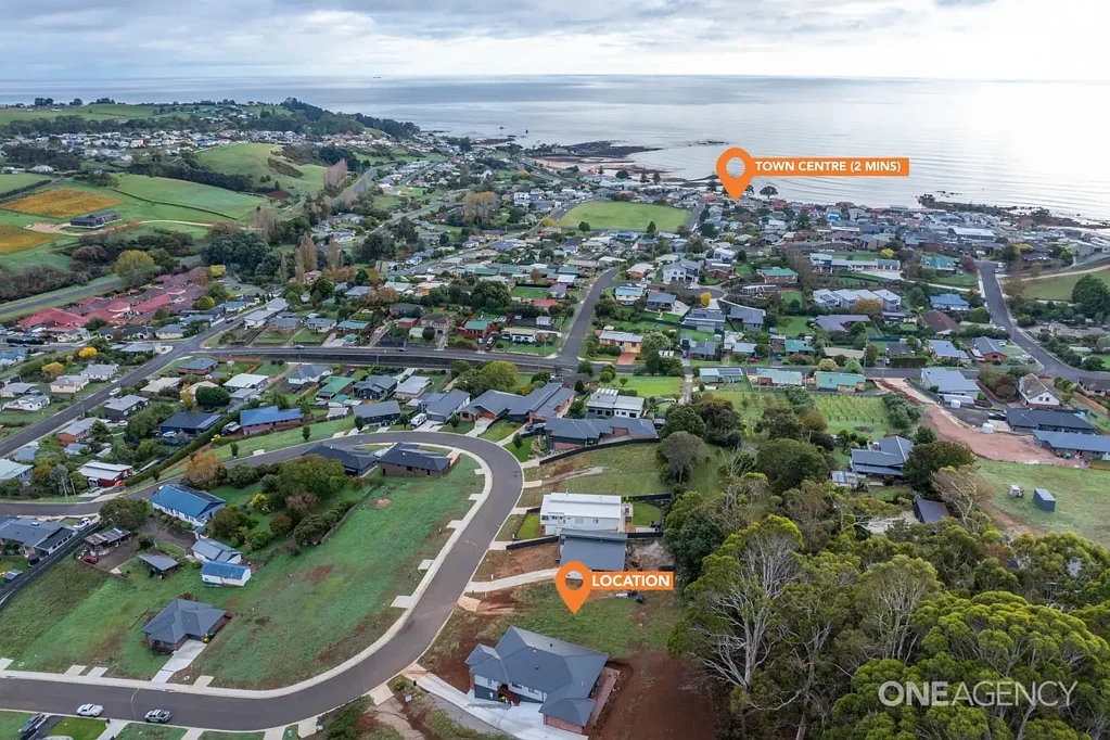 Penguin Bushland, Views, The Perfect Place To Build!