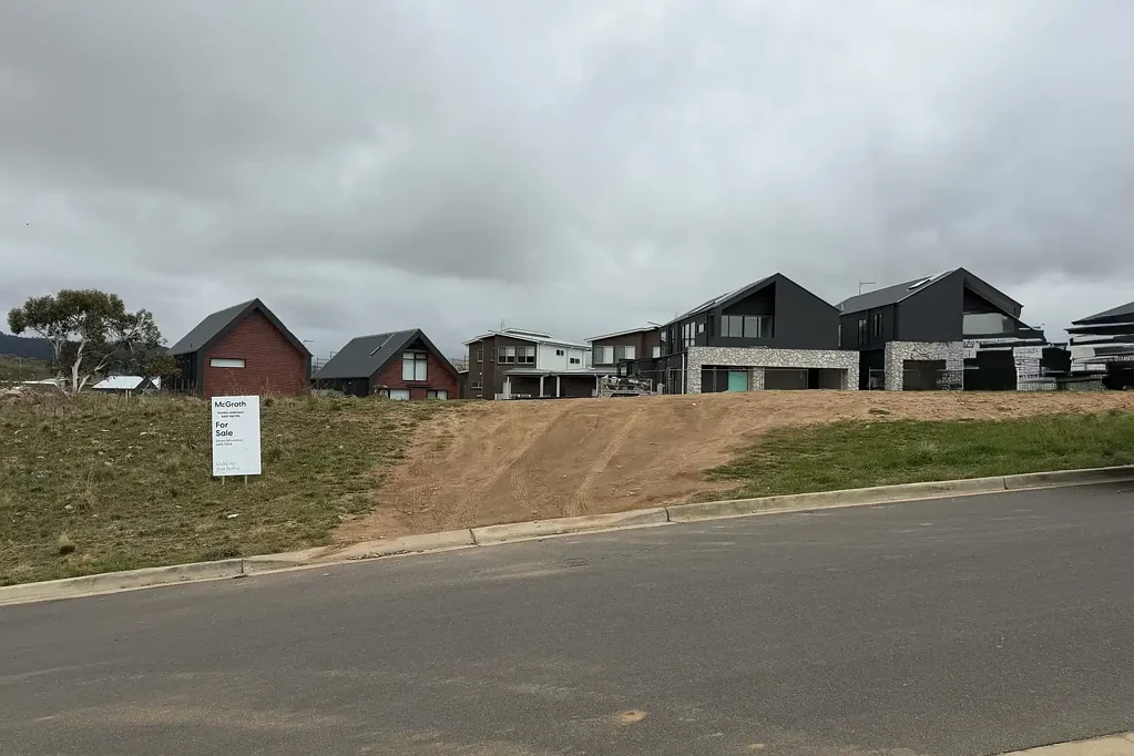 Jindabyne #58 Twynam Street, Highview Estate