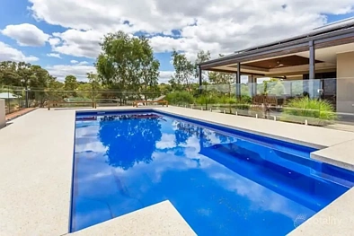 Bedfordale 4 Slaapkamer Stunning & Modern Hills Home