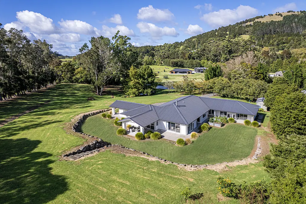 Kauri 5 Bedroom Prestigious lifestyle and more